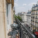 Flat With Balcony 1Bdr 2P - Batignolles