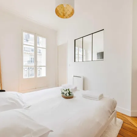 Flat With Balcony 1bdr 2p - Batignolles Apartment *