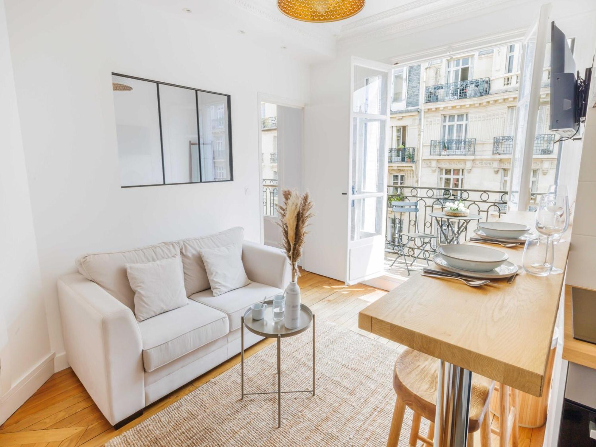 Appartamento Flat With Balcony 1bdr 2p - Batignolles Parigi
